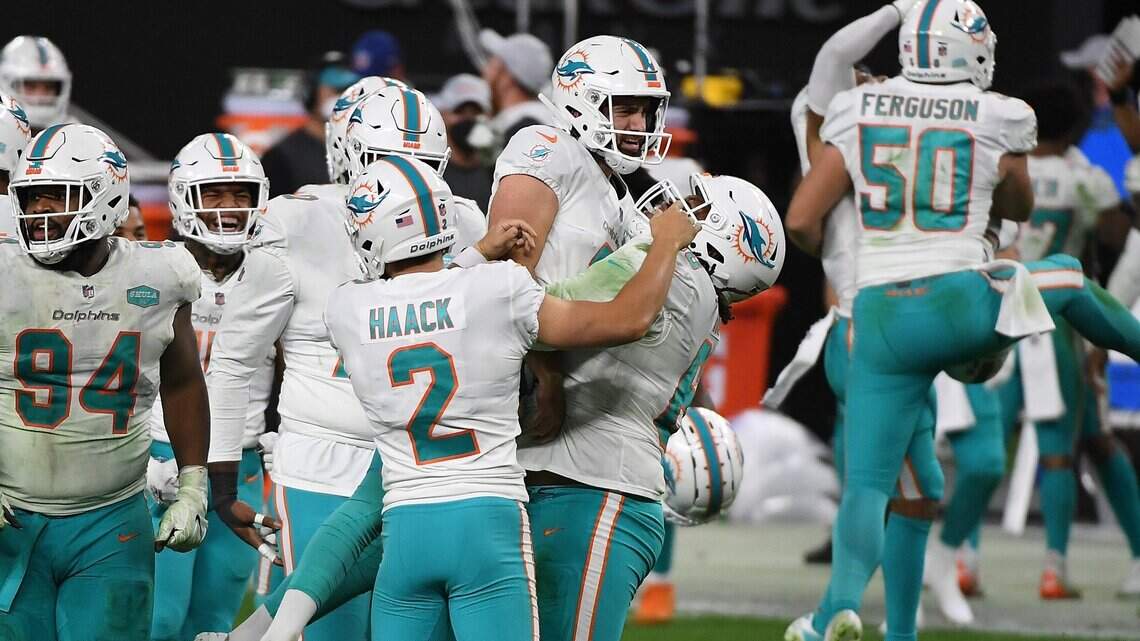 Miami Dolphins cannot be explained from weird quarterback dynamic to last-second win | Opinion