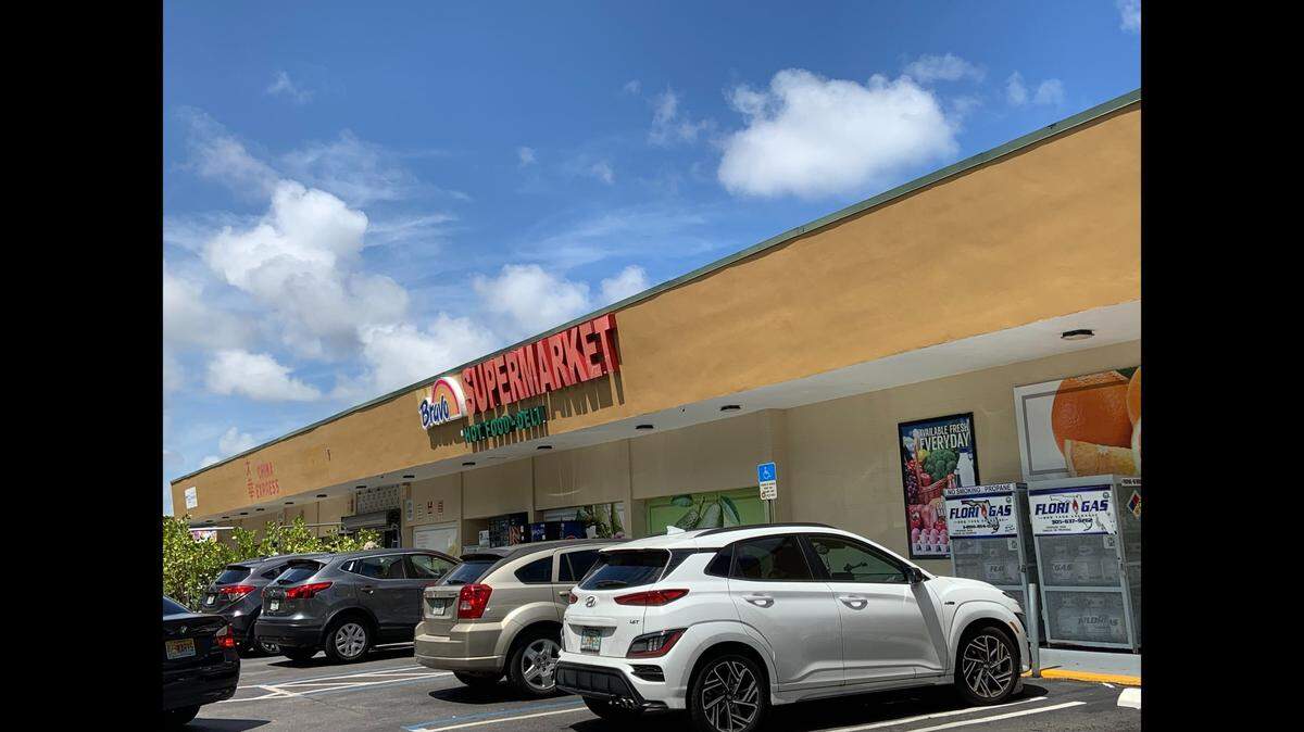 This Bravo Supermarket, cerca de las áreas de Buena Vista y el Pequeño Haití, falló la inspección del viernes 5 de aosto.