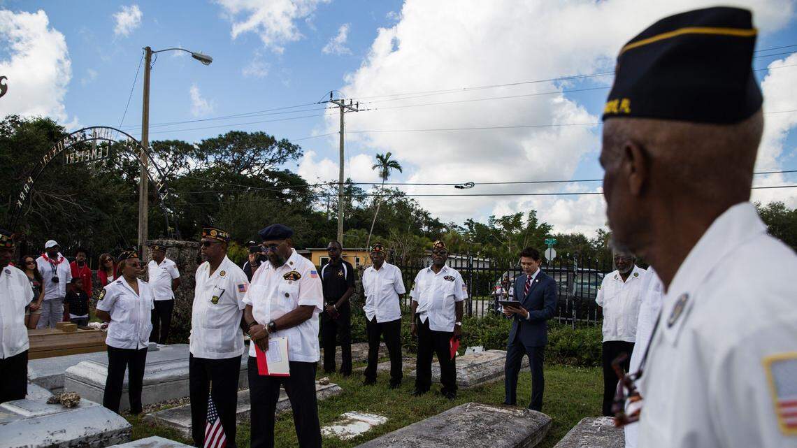 City of Miami Commissioner Ken Russell speaks during the remembrance veterans ceremony at Charlotte Jane Memorial Cemetery in Coconut Grove on Nov. 10, 2017.