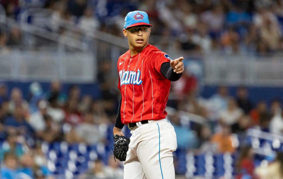 Miami Marlins starting pitcher Jesus Luzardo (44) reacts on the mound while pitching against the Milwaukee Brewers in the first inning of an MLB game at loanDepot park on Saturday, Sept. 23, 2023, in Miami, Fla.
