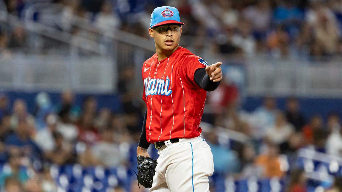 Miami Marlins starting pitcher Jesus Luzardo (44) reacts on the mound while pitching against the Milwaukee Brewers in the first inning of an MLB game at loanDepot park on Saturday, Sept. 23, 2023, in Miami, Fla.