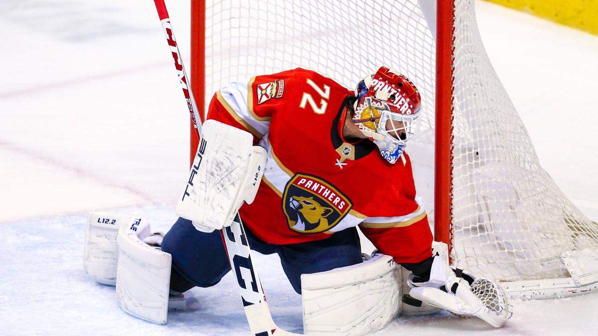 Florida Panthers goalie Sergei Bobrovsky (72) stops a puck during the first period of an NHL game against the Vancouver Canucks at FLA Live Arena in Sunrise, Florida, on Tuesday, January 11, 2022.