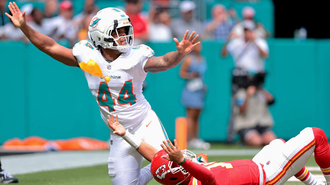 Hafley talks two crucial penalties, fourth-down decisions and more Dolphins notes