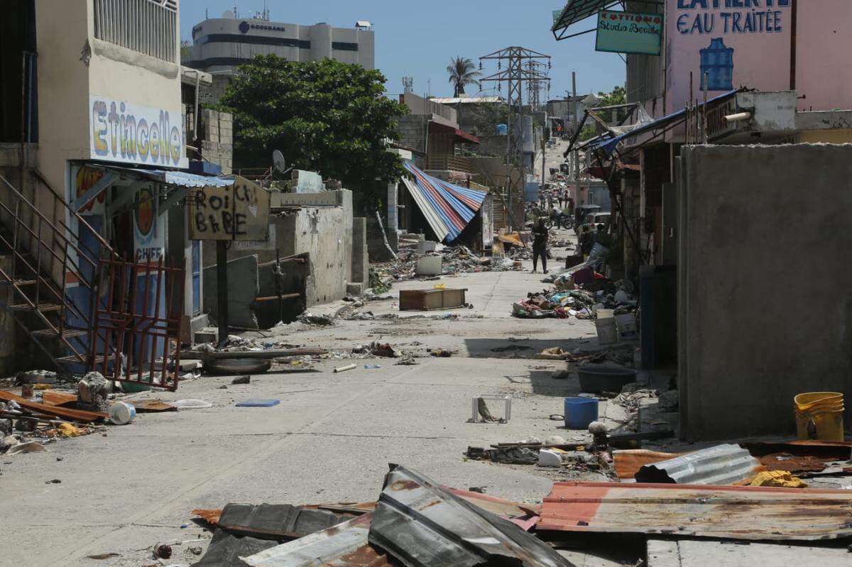 Port-au-Prince residents find a trail of destruction after Jimmy “Barbecue” Chérizier, a leader of the Viv Ansanm gang coalition, announced in a video that displaced residents of Delmas 30, Solino, Christ Roi and Nazon can return home.