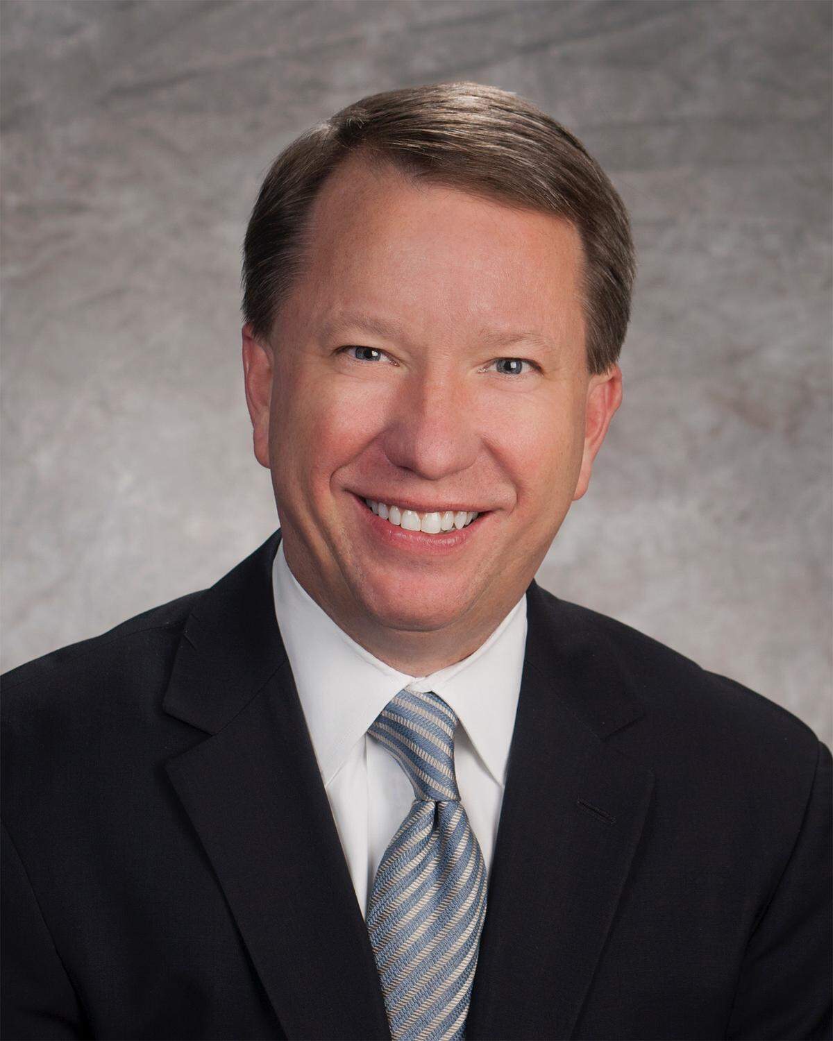 Scott Newton works for the law firm Baker Donelson. He served as an FBI agent and assistant U.S. attorney for 12 years.