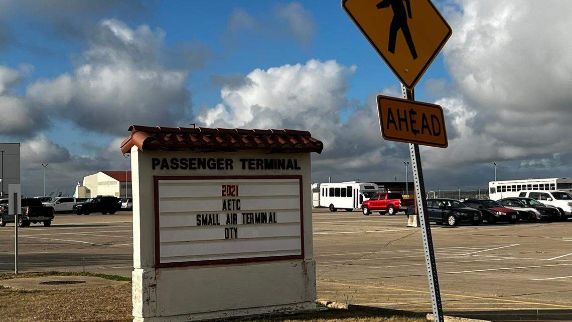 Despite rumors, no sign of DeSantis sending migrant plane from Texas to Delaware