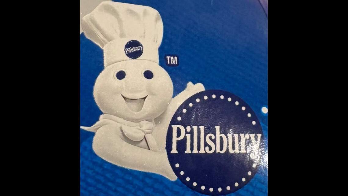 735,000 cans of Pillsbury Bread Rolls got recalled. They might have glass