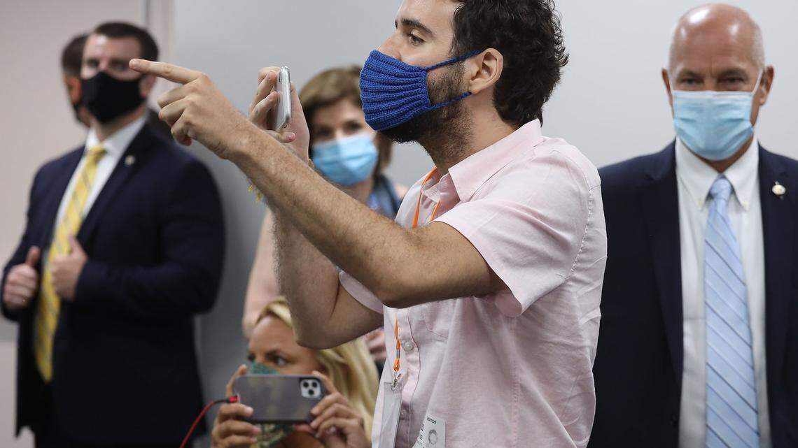 ‘You should resign’: Activist speaks out against DeSantis for how he’s handled COVID-19