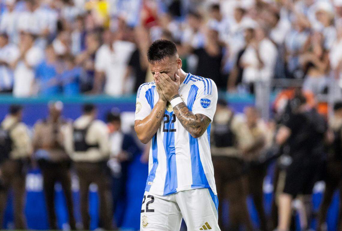 Argentina forward Lautaro Martínez (22) reacts after defeating Colombia in their Copa America 2024 Final soccer match at Hard Rock Stadium on Sunday, July 14, 2024, in Miami Gardens, Fla.
