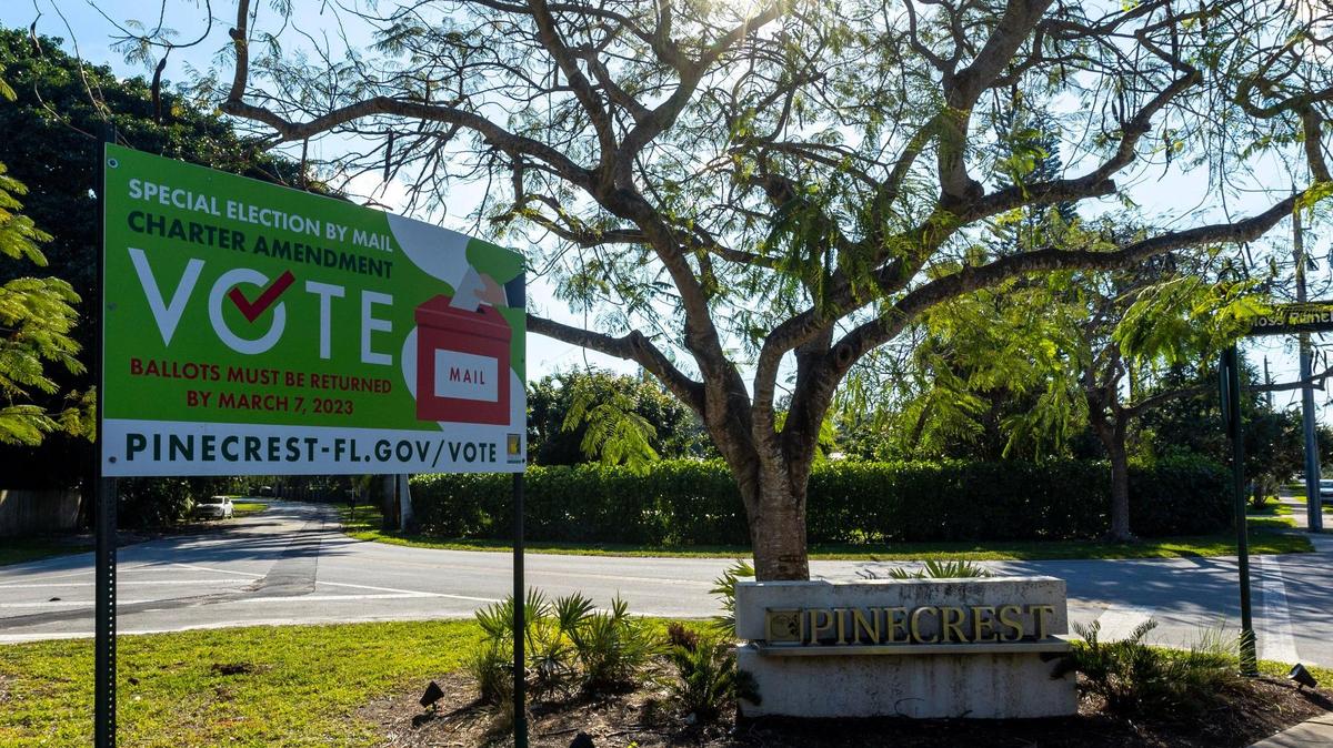 A sign reminding citizens to vote in the special election by March 7th in Pinecrest, Florida, on Tuesday, February 28, 2023.