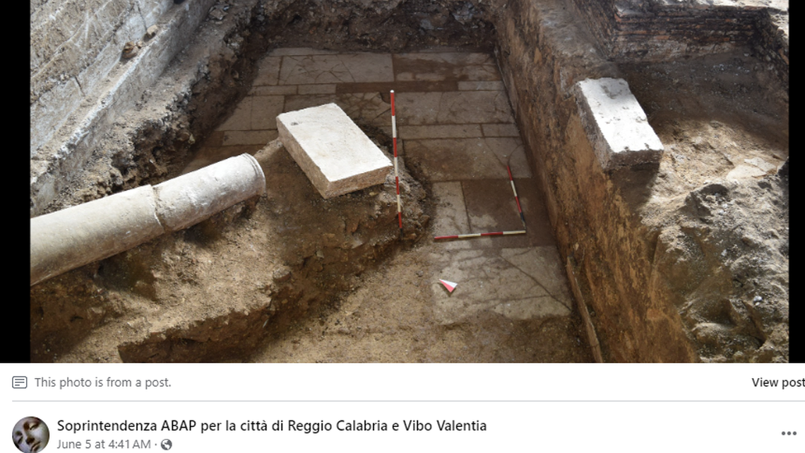 Buried under a school in Italy, ancient Roman structures were revealed.