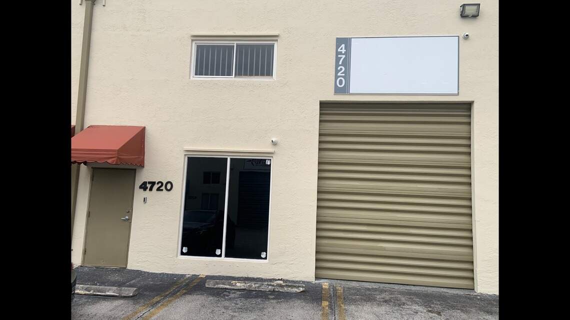 Licensed public adjuster accused of stealing $61,000 from a Miami senior citizen, wife