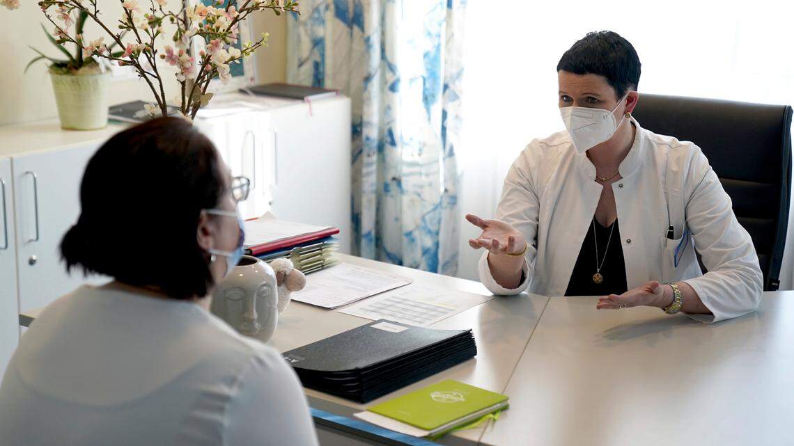 1 in 5 adults may develop long COVID symptoms after infection, CDC says