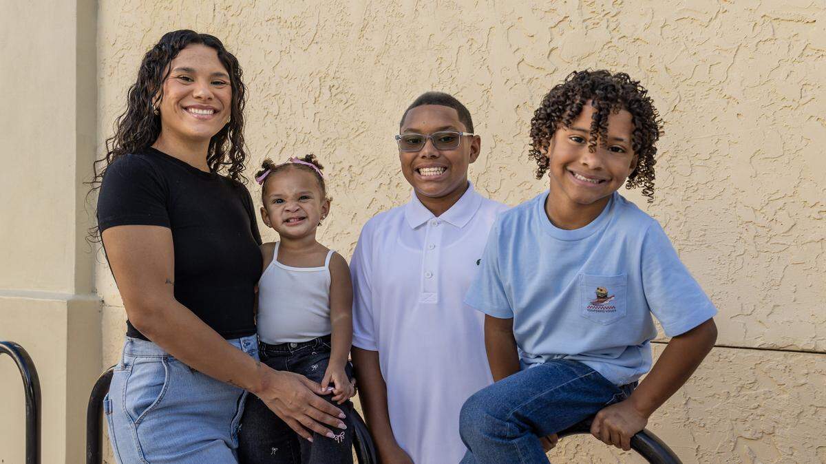 Antonia Kincannon and her children -from left- Xaria, Jasiah and Isaias Nicannon, posed in Kendall, on Saturday, December 20, 2025.