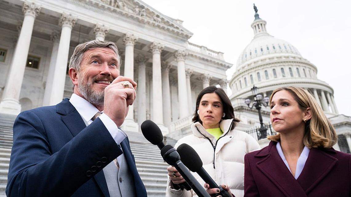 WASHINGTON, DC - NOVEMBER 18: Rep. Thomas Massie (R-KY) speaks to the media outside the U.S. Capitol on November 18, 2025 in Washington, DC. The House voted to approve legislation that instructs the U.S. Department of Justice to release all files related to the late accused sex trafficker Jeffrey Epstein. (Photo by Roberto Schmidt/Getty Images)