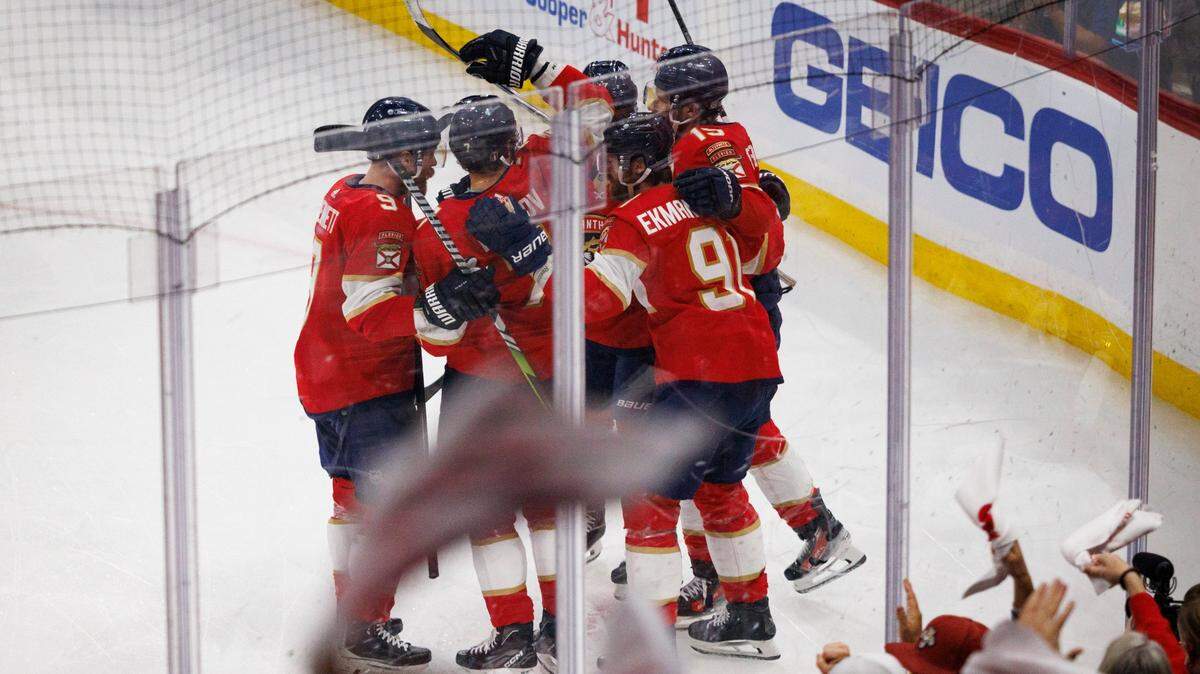 Florida Panthers defenseman Oliver Ekman-Larsson (91) celebrates his goal with teammates during the third period of Game 5 of the NHL Stanley Cup Final at the Amerant Bank Arena on Tuesday, June 18, 2024 in Sunrise, Fla.