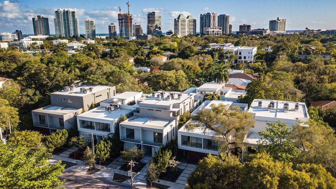 ‘We lost.’ Settlement in case against ‘King of Coconut Grove’ angers buyers of townhouses