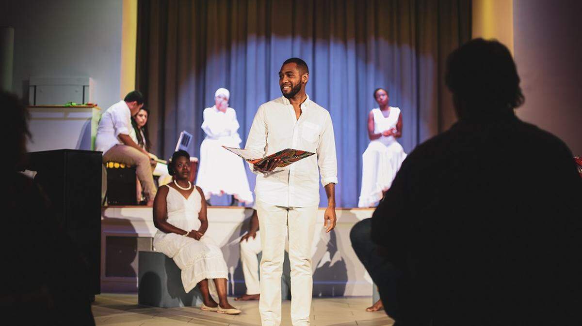 Kunya C. Rowley, an opera singer and actor, said it was never a dream of his to start an organization, but the kick start of a $20,000 award in 2017 for his proposal, “Hued Songs of Strength and Freedom,” led to Hued Songs becoming a full-fledged organization. Incorporated in 2019, it is now a Florida nonprofit.