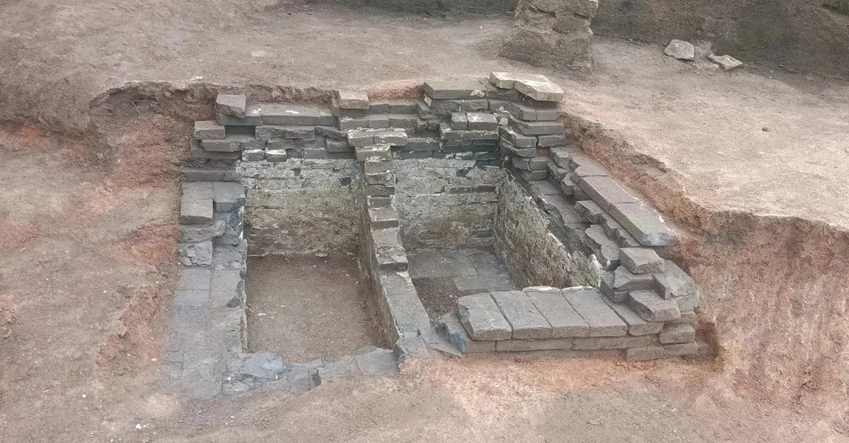 Some brick tombs were built for one occupant, while others were built for two.