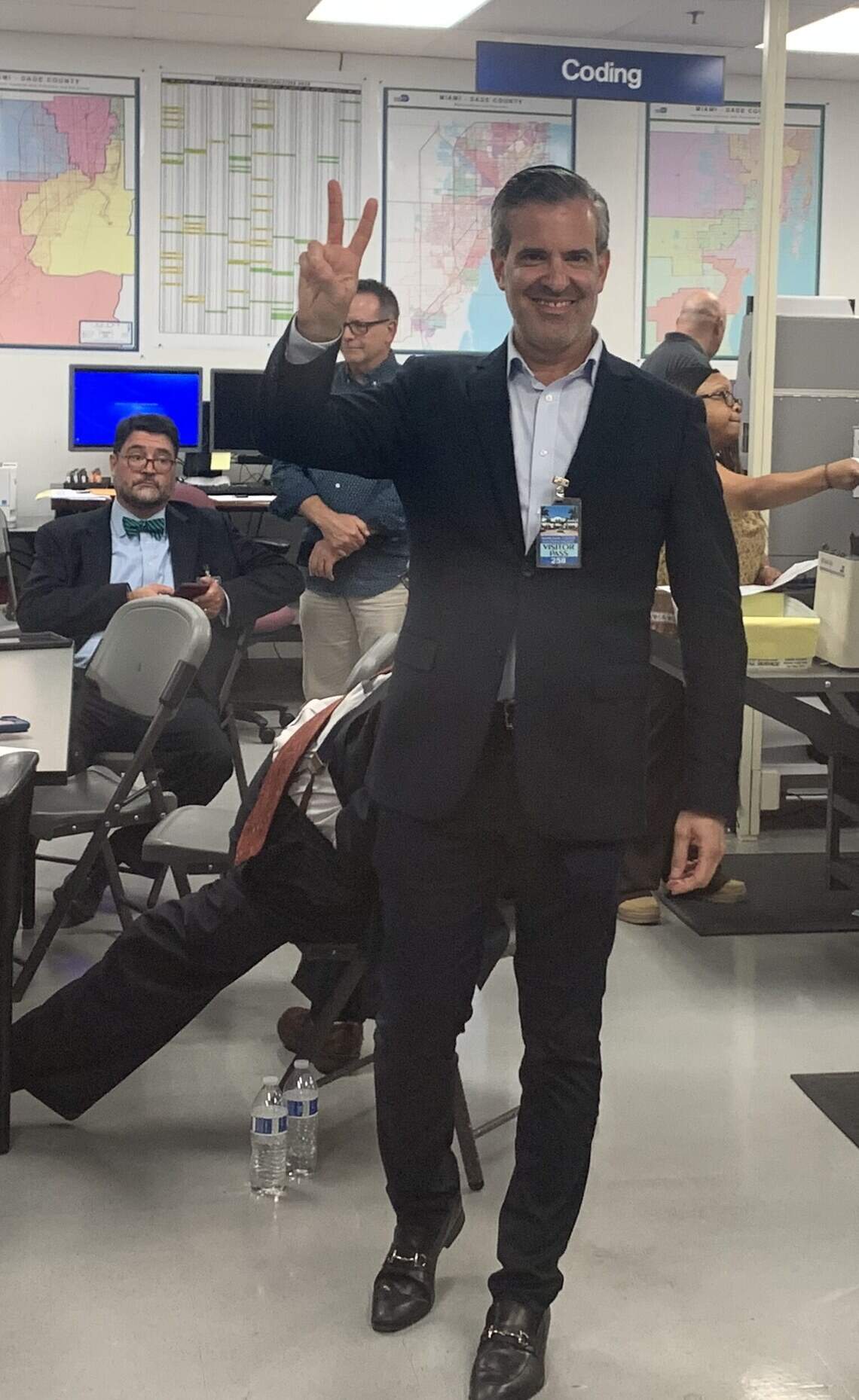 Rosen Gonzalez enters Miami Beach mayor race against Meiner | Miami Herald