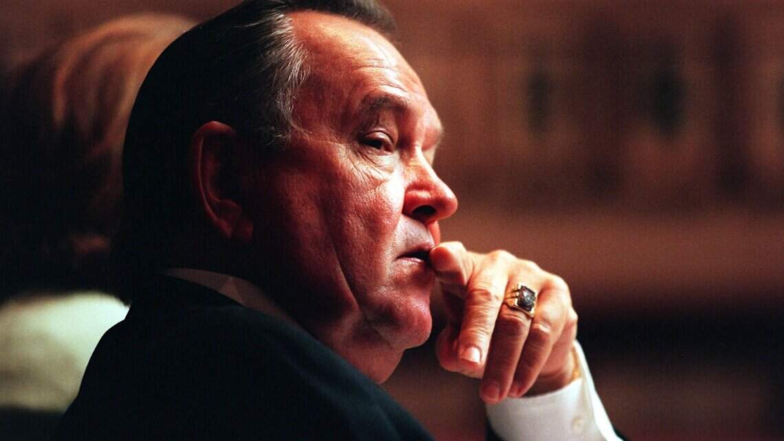 Memorial for celebrated Miami-Dade manager Merrett Stierheim is set. Here’s how to go