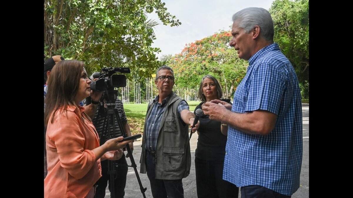 El líder cubano Miguel Díaz-Canel habló con periodistas para anunciar reformas económicas en medio de un tenso enfrentamiento con la administración Trump.