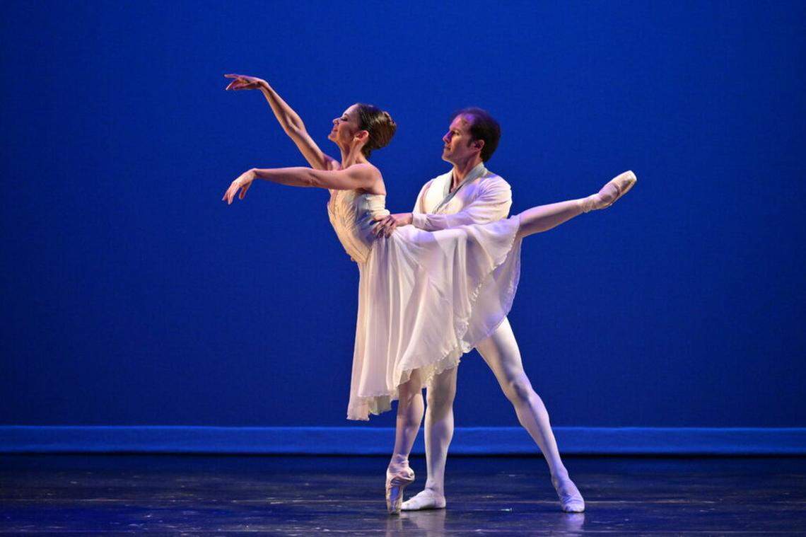 DDTM dancers Emily Bromberg and Maikel Hernandez dance “Chopin Variations” by choreographer, Samuel Kurkjian.