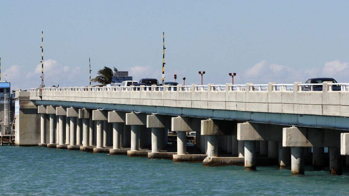 The Broad Causeway connects Surfside and Bal Harbour to North Miami Beach and runs through the town of Bay Harbor Islands.