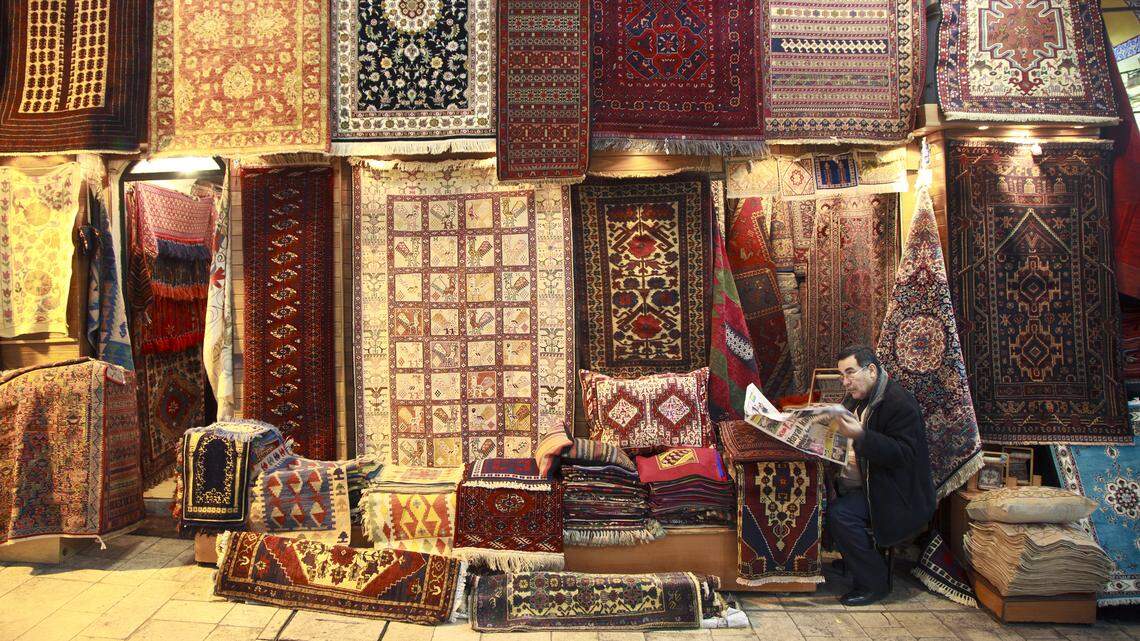 10 Craft Markets Around the World Every Traveler Should Know About — From Peru to Thailand