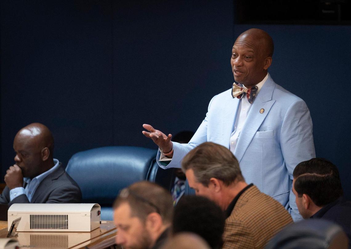 Chairman Oliver Gilbert steps up to speak during a Miami-Dade county commission Community Health Committee meeting on Monday, Sept. 11, 2023. Although Gilbert isn’t a member of the health committee, he walked into the chamber to urge the committee not to defer the vote on the heat standard bill.