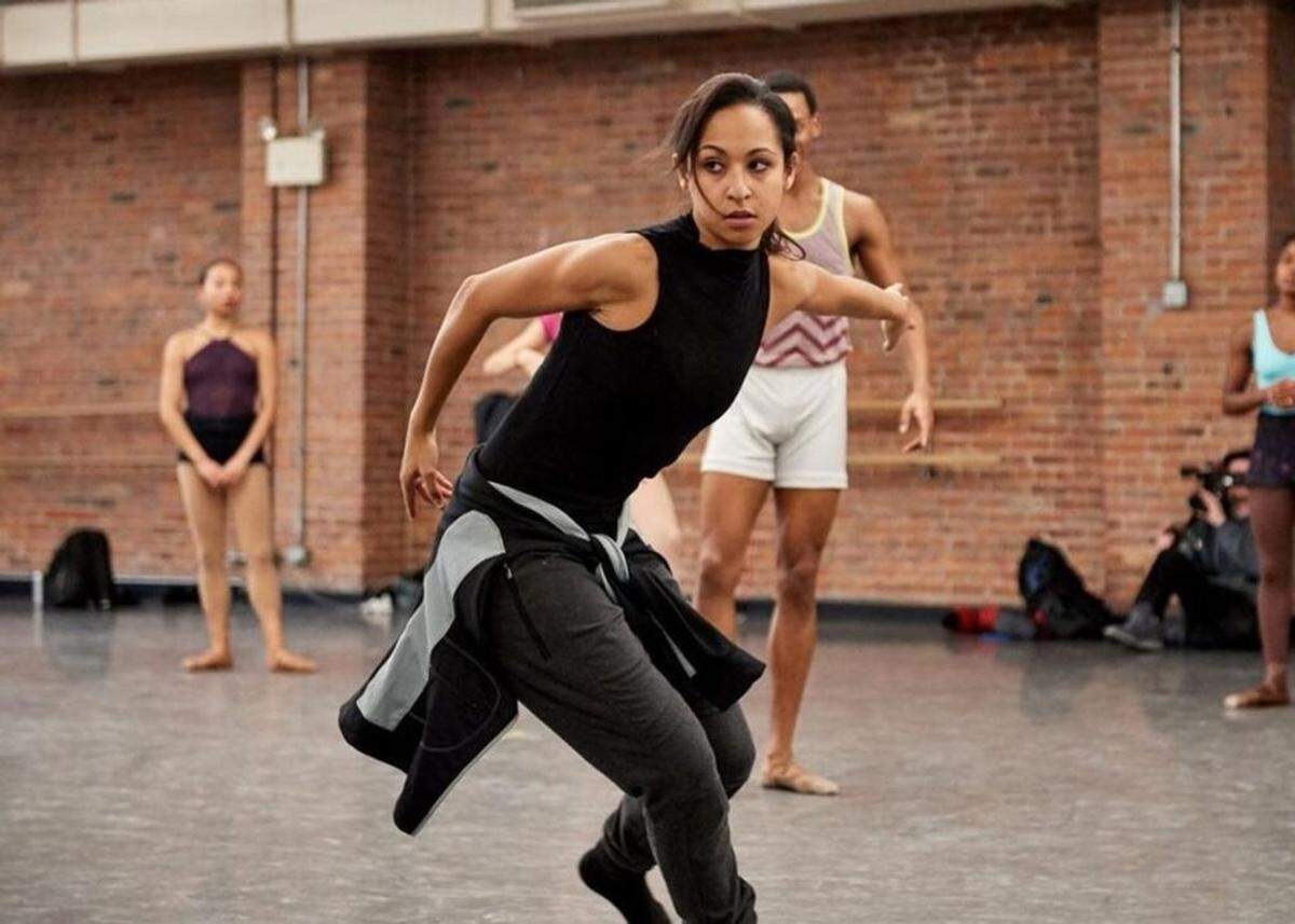 In her third collaboration with Miami City Ballet, Claudia Schreier choreographed “Iris,” an original work in a pairing with composer Sarah Kirkland Snider.