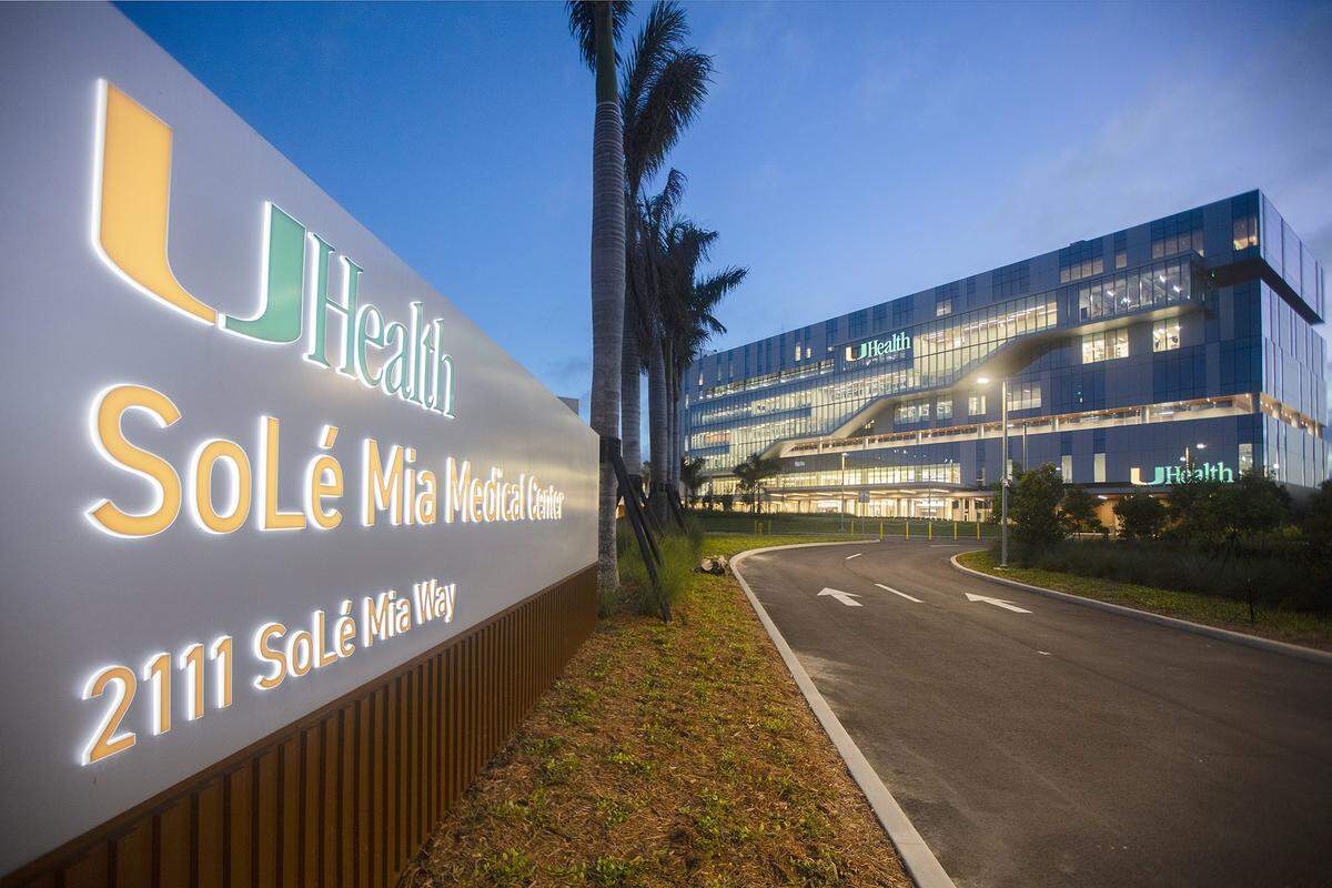 September 30, 2025, UHealth SoLé Mia Medical Center, 2111 SoLé Mia Way, North Miami, FL 33181 UHealth's largest ambulatory facility to date, UHealth SoLé Mia spans approximately 363,000 square feet over seven stories on a 10-acre campus. Opening on September 30th, it brings comprehensive academic-based care-including cancer, eye, neurology, orthopedics, ENT, and more-to North Miami, Aventura, and surrounding communities. The facility features over 100 exam rooms, advanced procedural suites, serene green spaces, and cutting-edge patient-centric design.