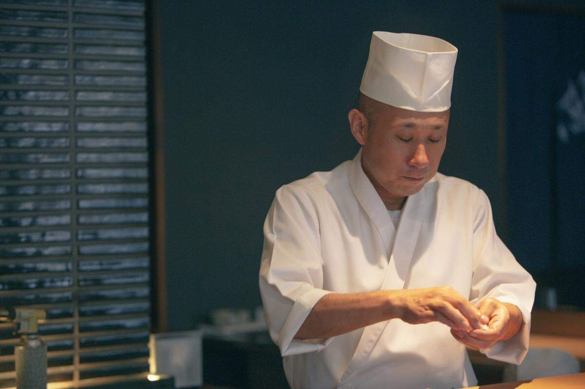 Chef Shinichi Inoue will be behind the counter at Inoshin.