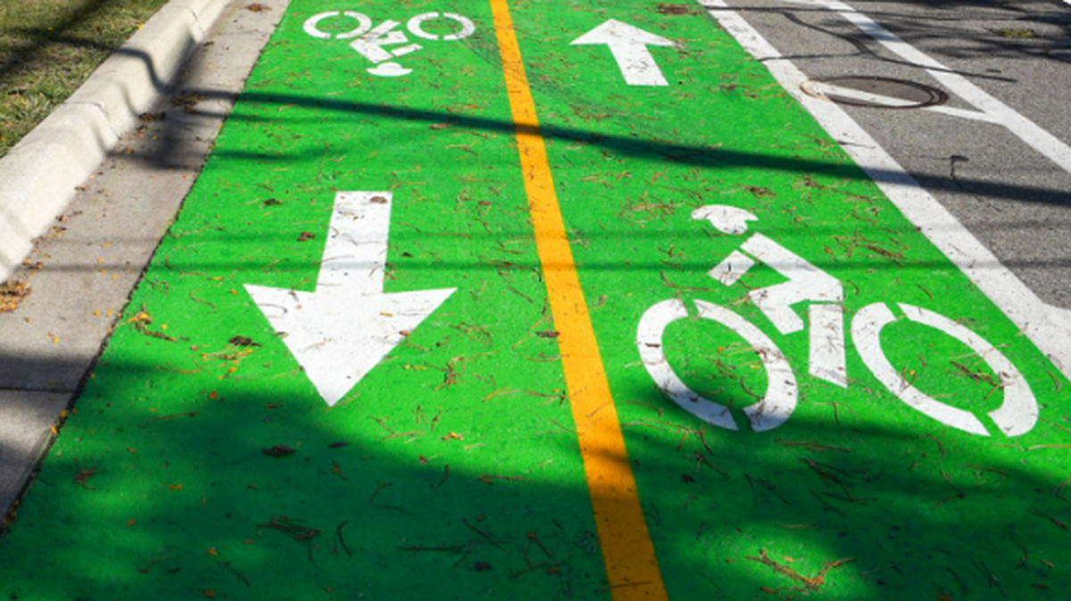 A buffered bi-directional bike lane along a portion of Polk Street could become a reality in a few years in Hollywood, Florida.