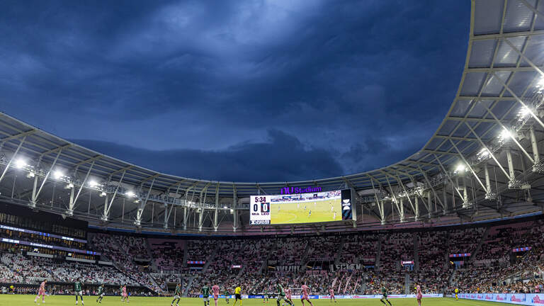 When will this rain end? How weather will affect wildfires, Miami Dolphins game