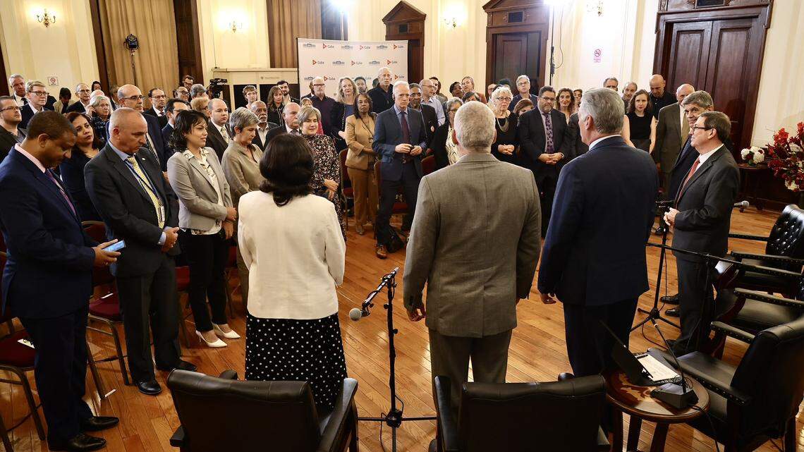El líder cubano Miguel Díaz-Canel se reunió con activistas y artistas estadounidenses que promueven el compromiso con Cuba el jueves 21 de septiembre de 2023.