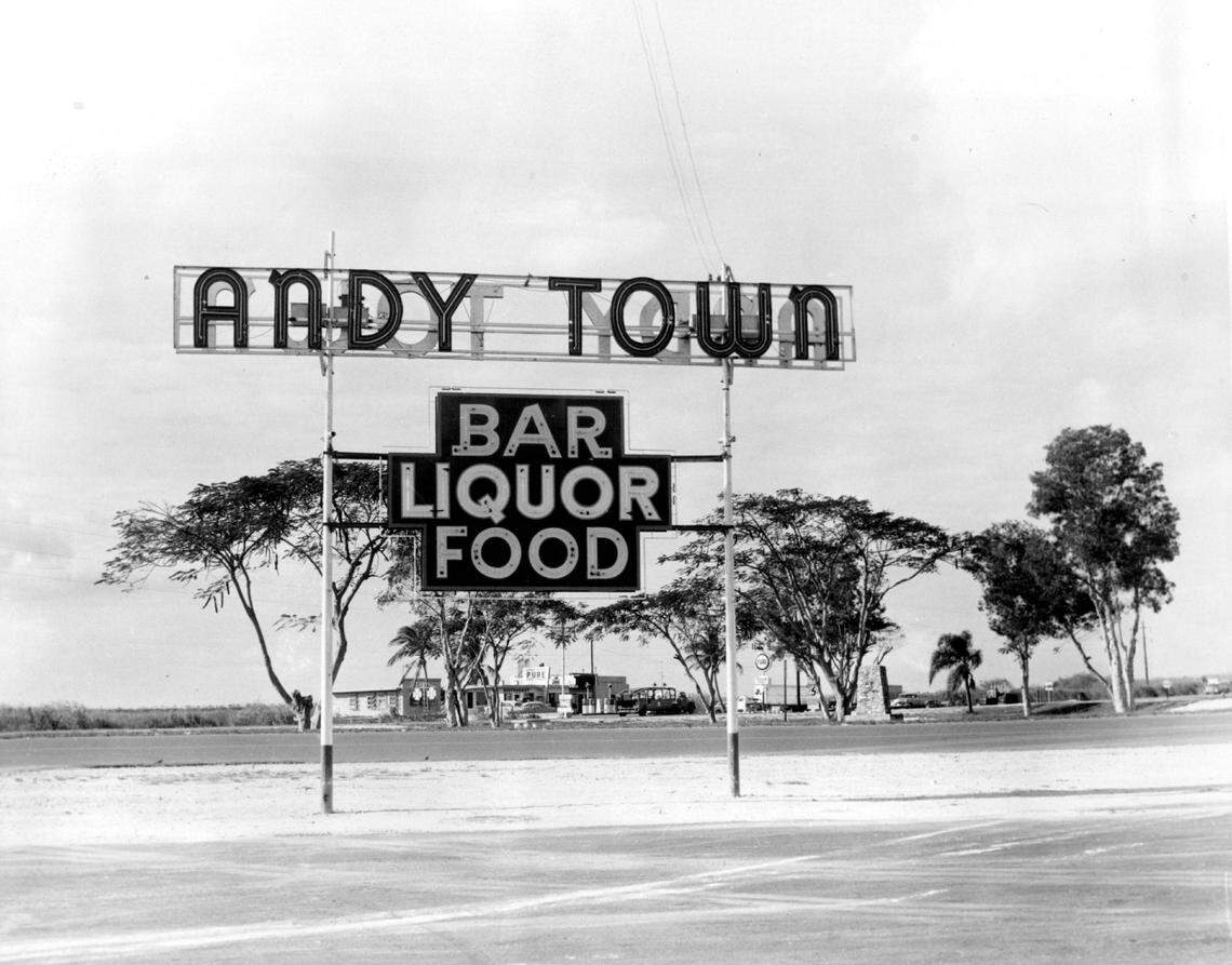 A landmark Andytown sign.