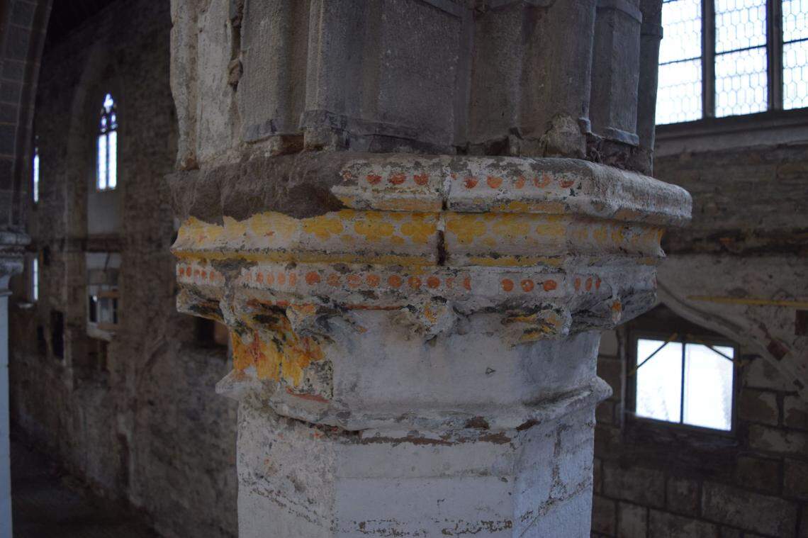 Pillars from the 14th century were brightly decorated.