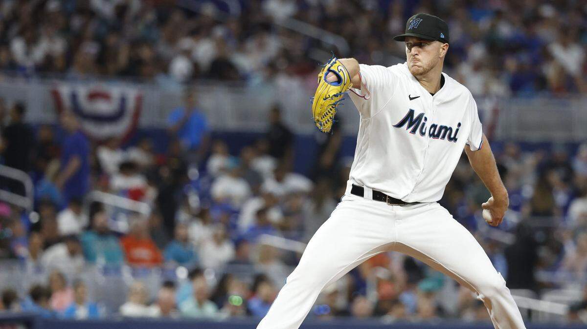 Miami Marlins starting pitcher Trevor Rogers (28) pitches against the New York Mets in the second inning at loanDepot Park on Sunday, April 2, 2023.