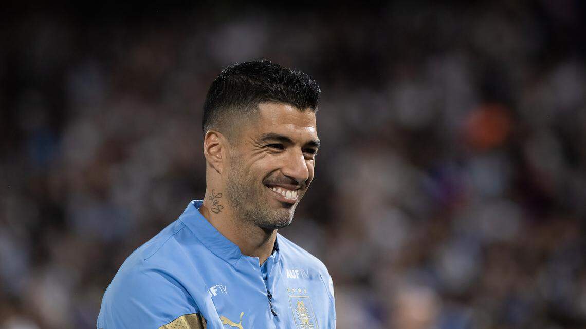 Luis Suarez of Uruguay smiles prior to the FIFA World Cup 2026 Qualifier match between Argentina and Uruguay at Estadio Alberto J. Armando. Final Score: Argentina 0:2 Uruguay (Photo by Manuel Cortina / SOPA Images/Sipa USA)