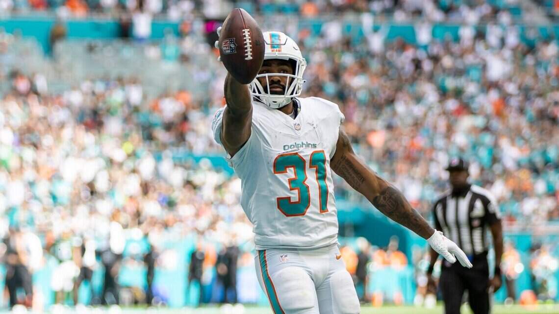 Raheem Mostert breaks two Dolphins records on one play in win vs. Jets
