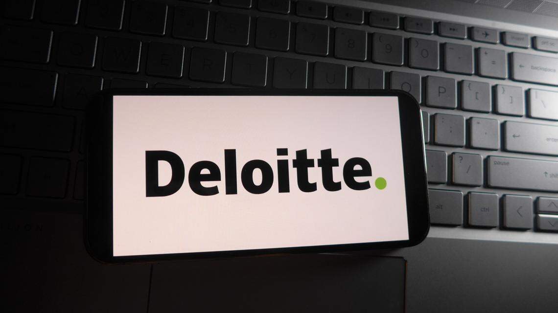 An unknown number of mothers in Florida have abruptly lost Medicaid coverage after giving birth, despite being eligible, according to a federal lawsuit filed against the state. The issue is linked to the state’s computer eligibility system, run by Deloitte Consulting.