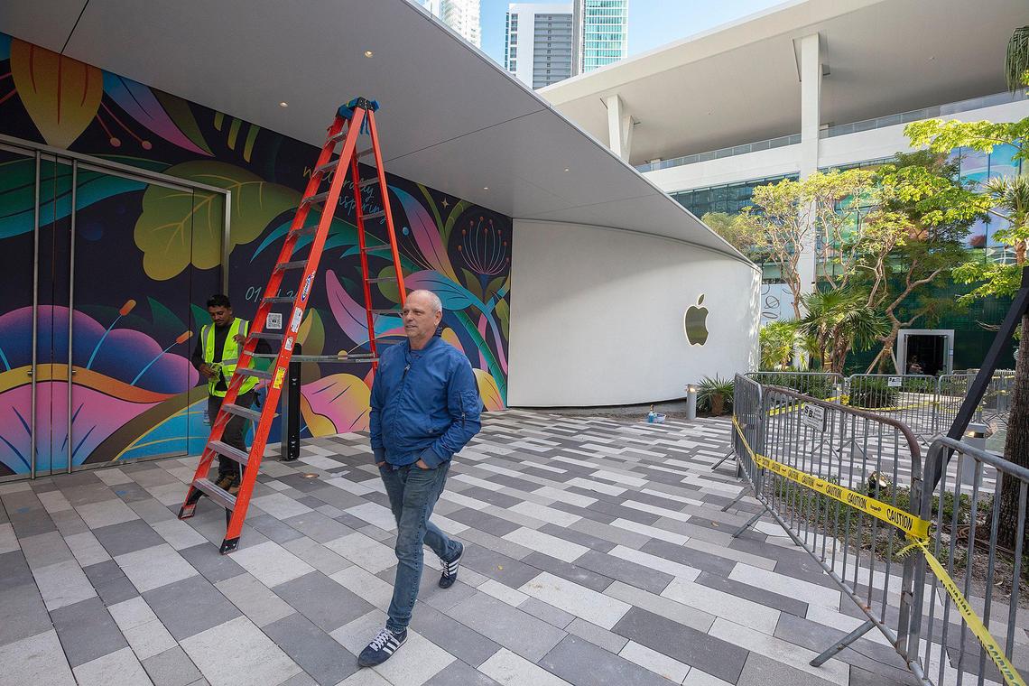 Austin Jones Superintendent of Promethean Builders walks in front of a coming Apple Store at Miami Worldcenter on Friday, Jan. 10, 2025. The new store is opening Jan. 24, 2025.