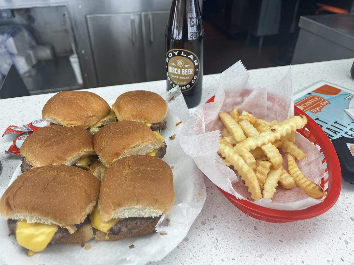 Royal Castle became famous for its small, delectable burgers.