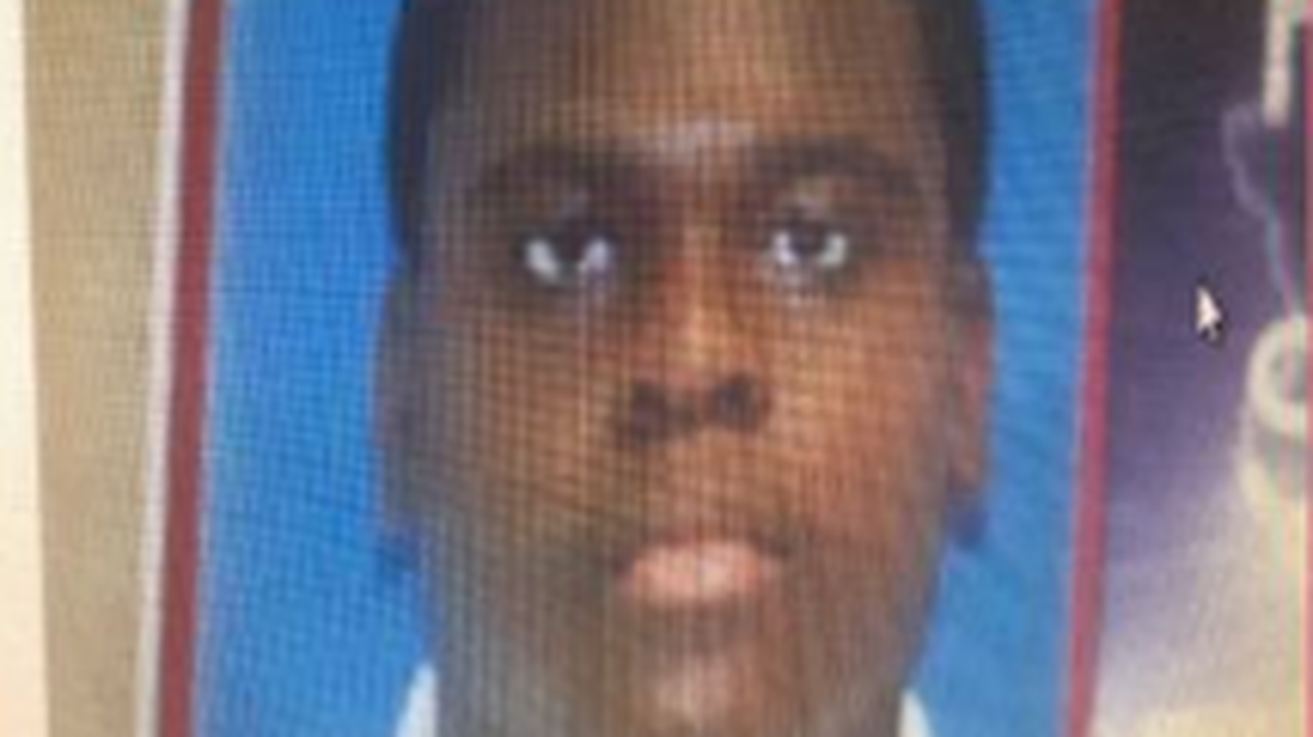 Miami Gardens Police Department asks the public for information on the whereabouts of 17-year-old Raekwon Souffrant, who has been missing since last week.