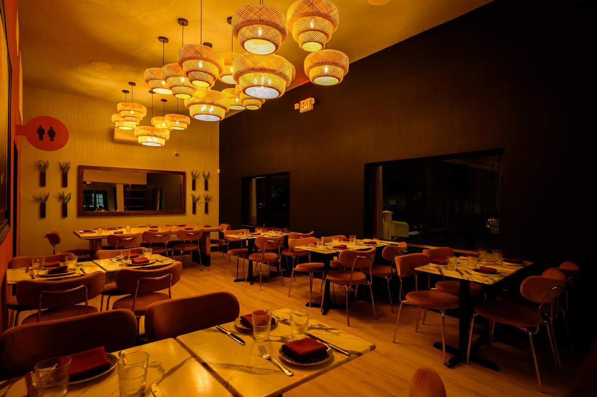 Uno de los comedorse en Casa MX, un nuevo restaurante mexicano en Miami.