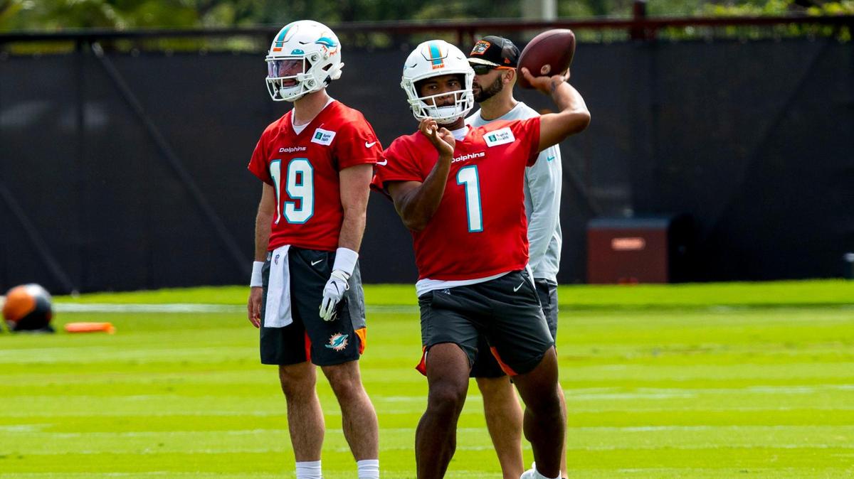 Miami Dolphins quarterback Tua Tagovailoa (1) throws the ball during the second day of mandatory mini camp at Baptist Health Training Complex in Miami Gardens, Florida, on Thursday, June 2, 2022.