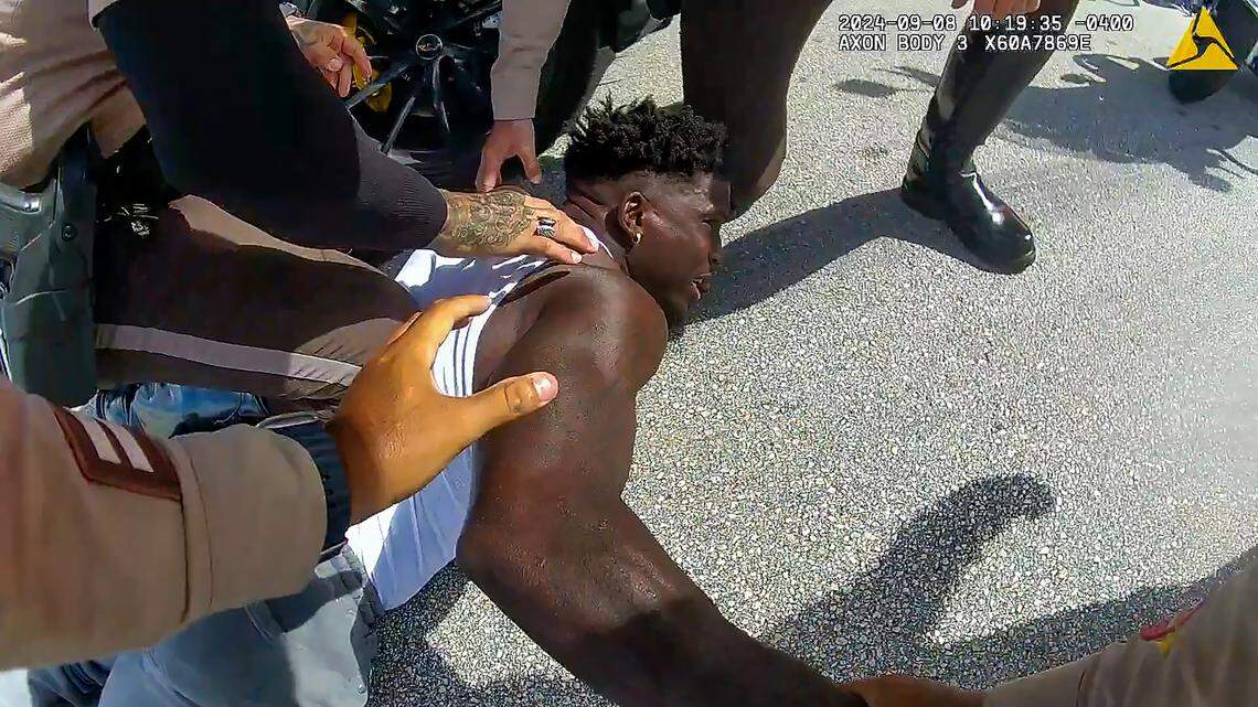 Miami-Dade’s two sheriff candidates both criticize officer conduct in Tyreek Hill video