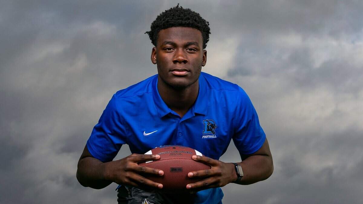 Broward Football Big School Defensive Player of the Year Nyjalik Kelly, from Dillard High School, is photographed at Brian Piccolo Park in Hollywood, Florida on Tuesday, January 11, 2022.