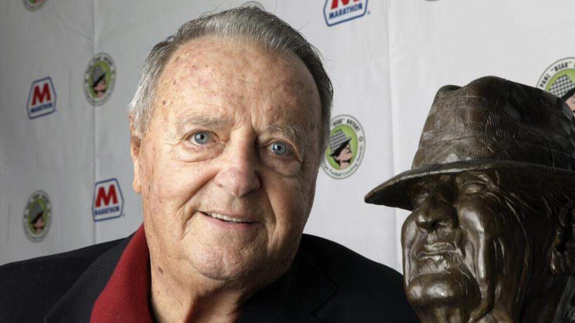 ‘Coach Bowden, we love you.’ Seminoles reflect on ailing legendary football coach